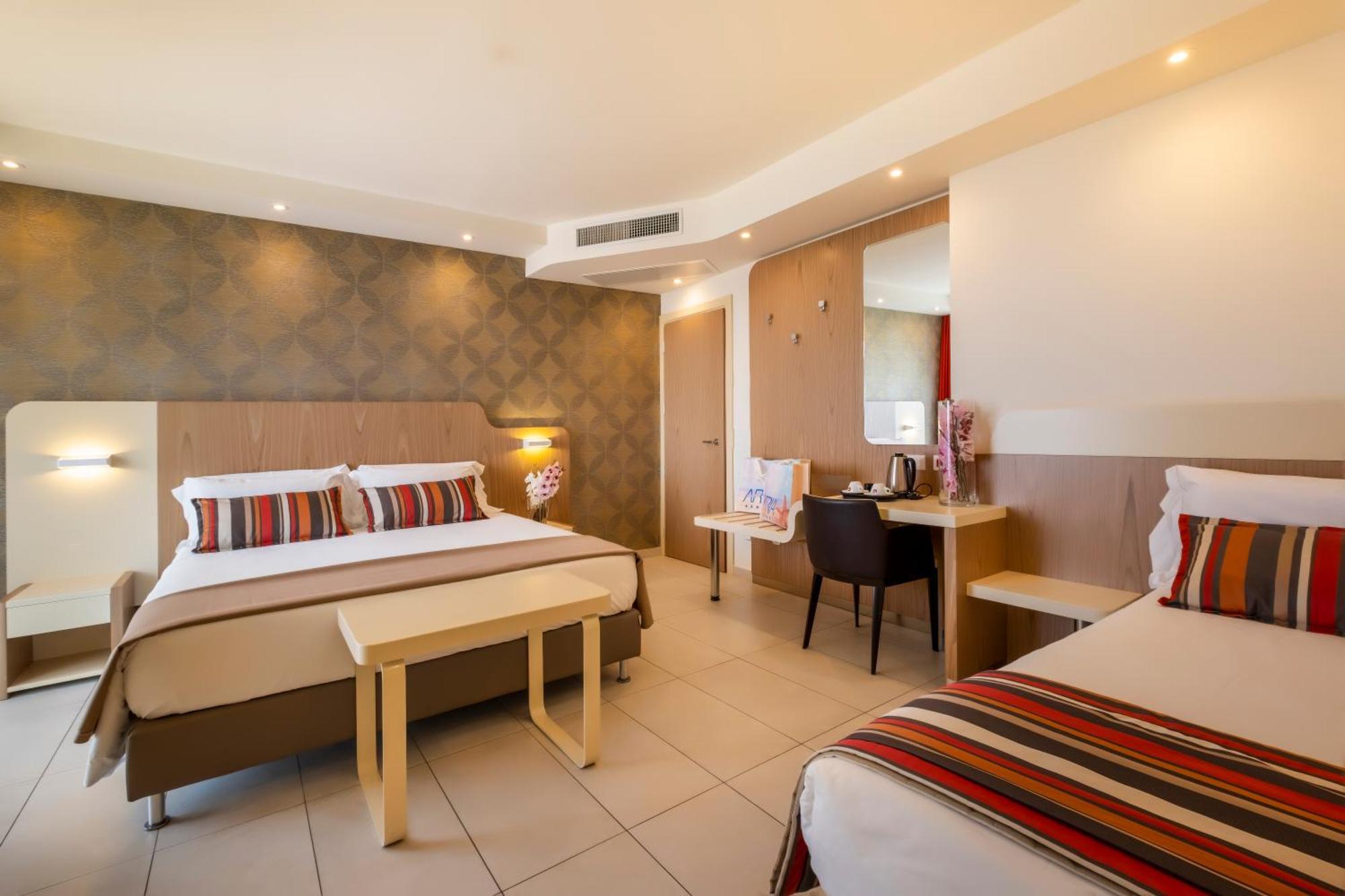 Hotel Aria Римини Экстерьер фото
